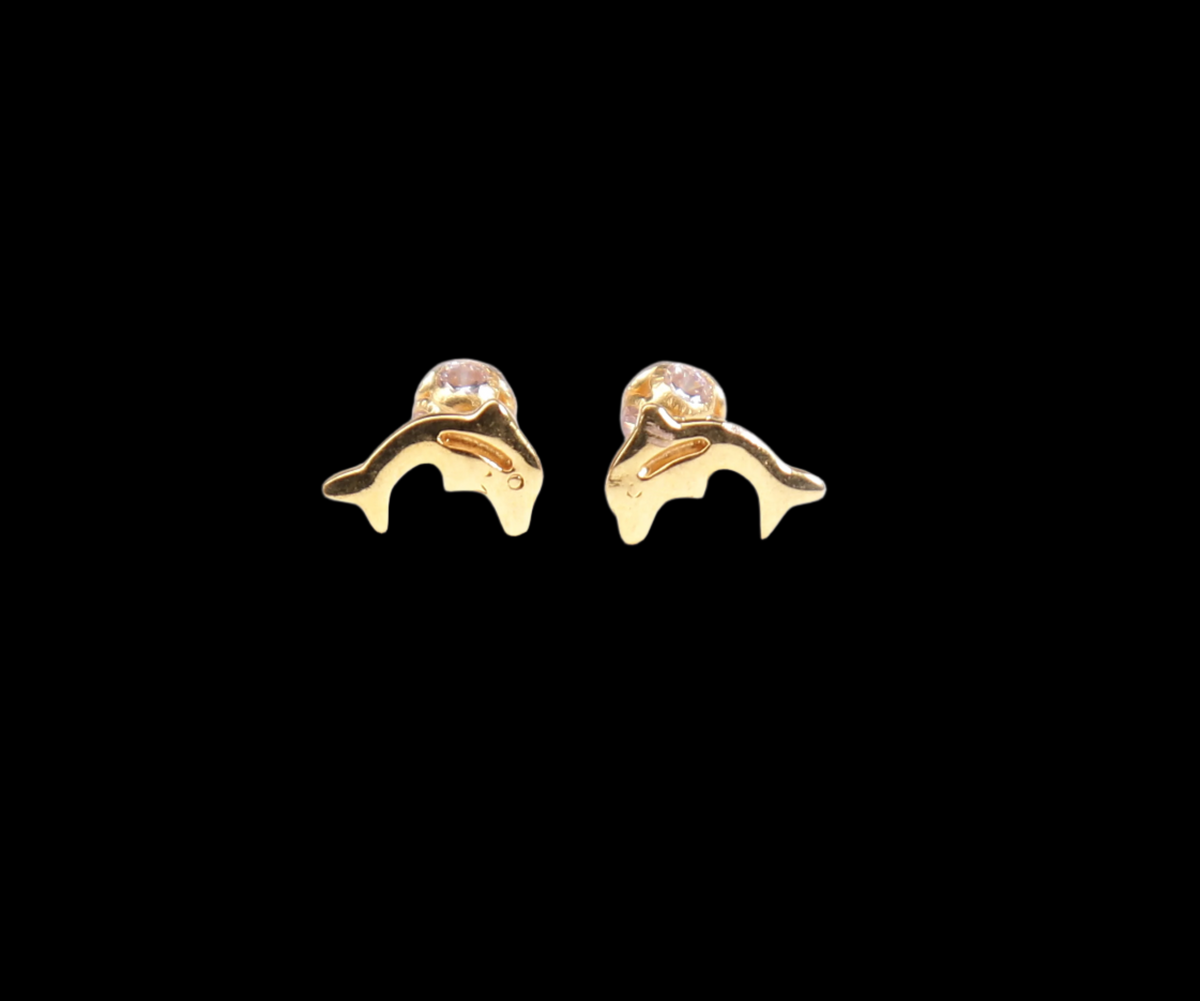 stud fish(1) Earring