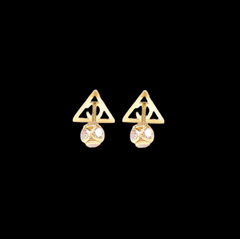 C(1) Name earring