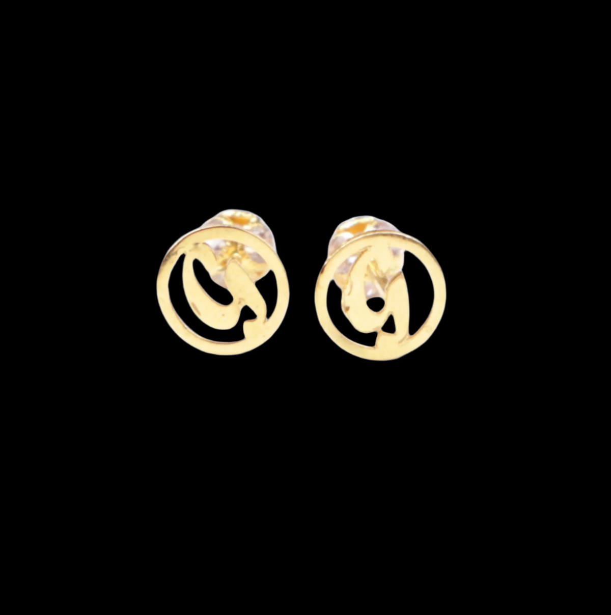G(3) Letter earring